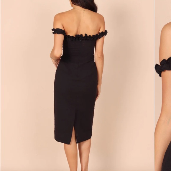 Petal & Pup Size 2 Black Cocktail Dress. Midi Length. Back Slit. Worn once - Picture 2 of 8